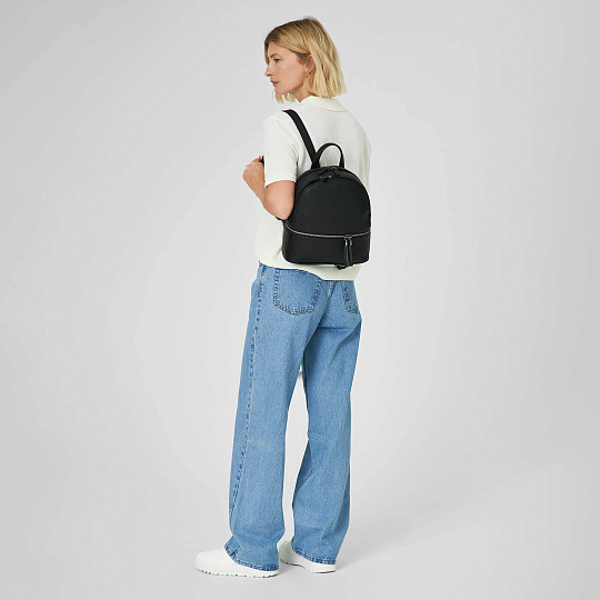 Рюкзак Dr.Koffer из натуральной кожи черный