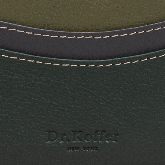 Кредитница Dr.Koffer из натуральной кожи зеленая