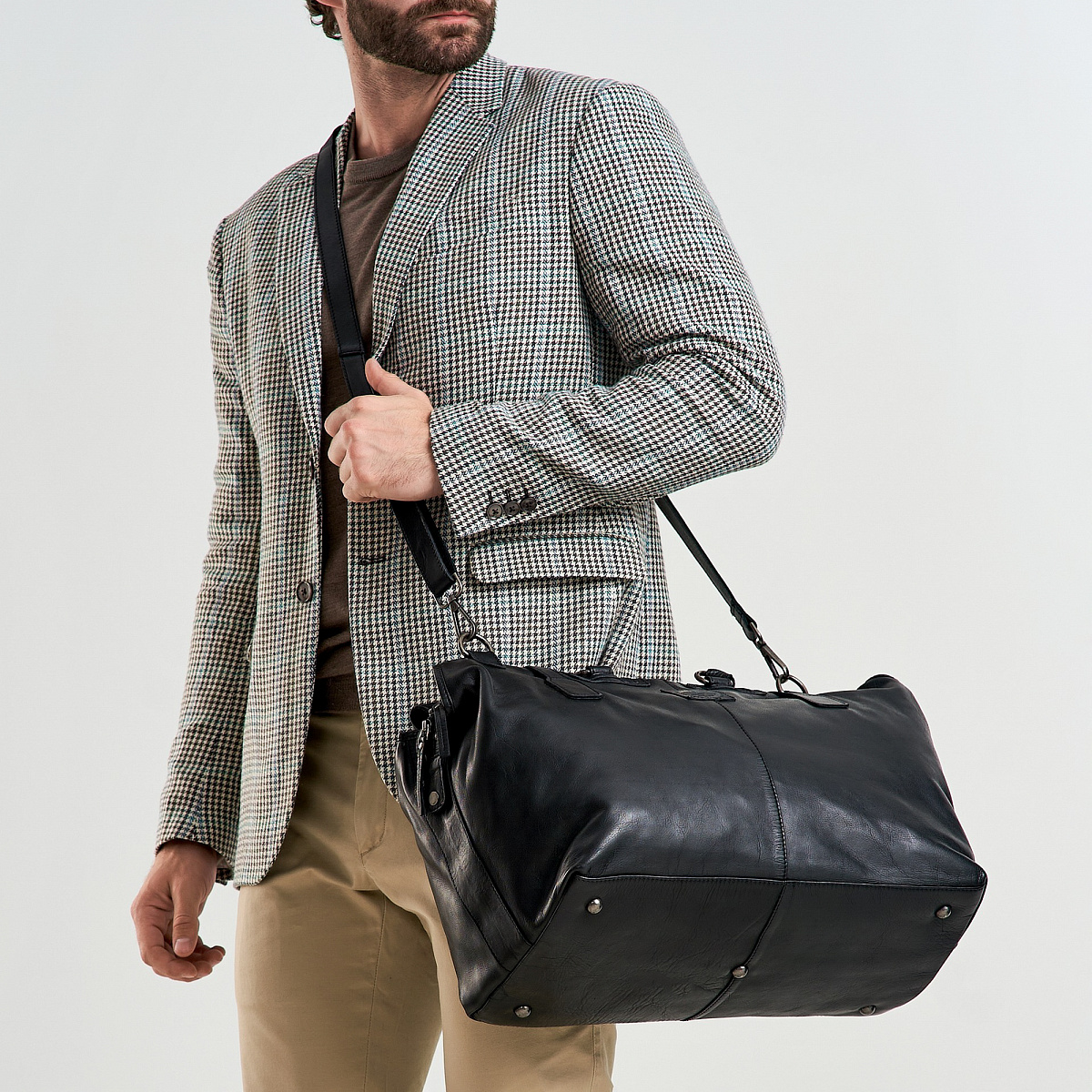 Сумка дорожная Dr.Koffer из натуральной кожи черная