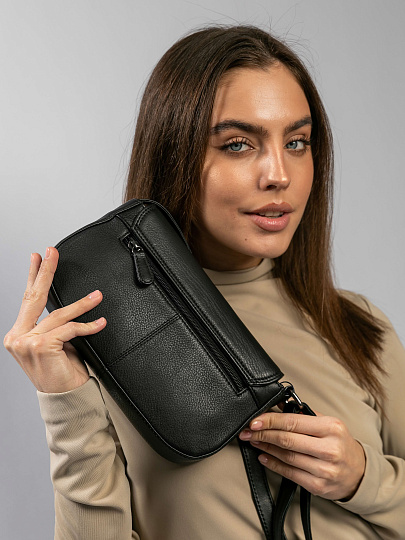 Женская сумка Dr.Koffer из натуральной кожи чёрная