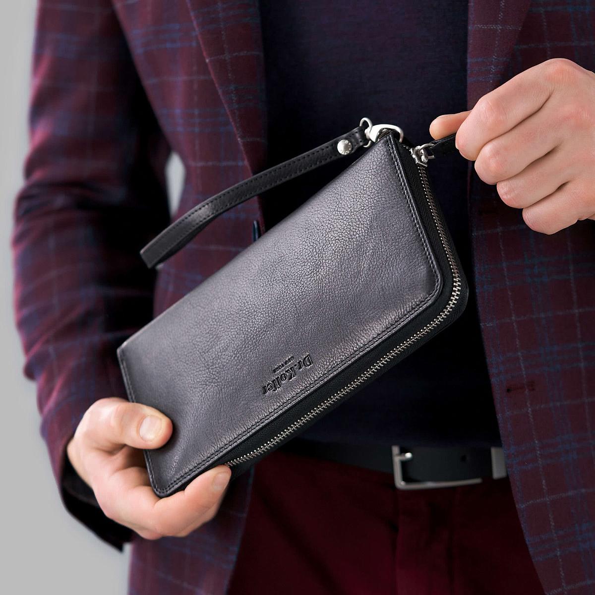 Портмоне Dr.Koffer из натуральной кожи черное