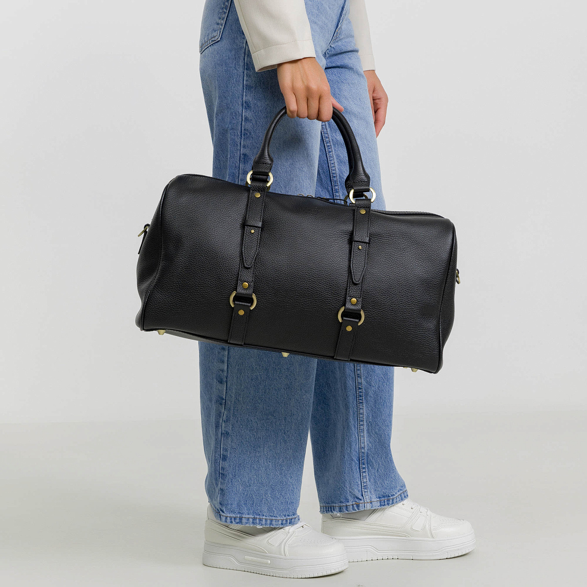 Дорожная сумка Dr.Koffer из натуральной кожи черная