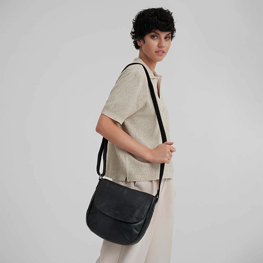 Женская сумка Dr.Koffer из натуральной кожи чёрная