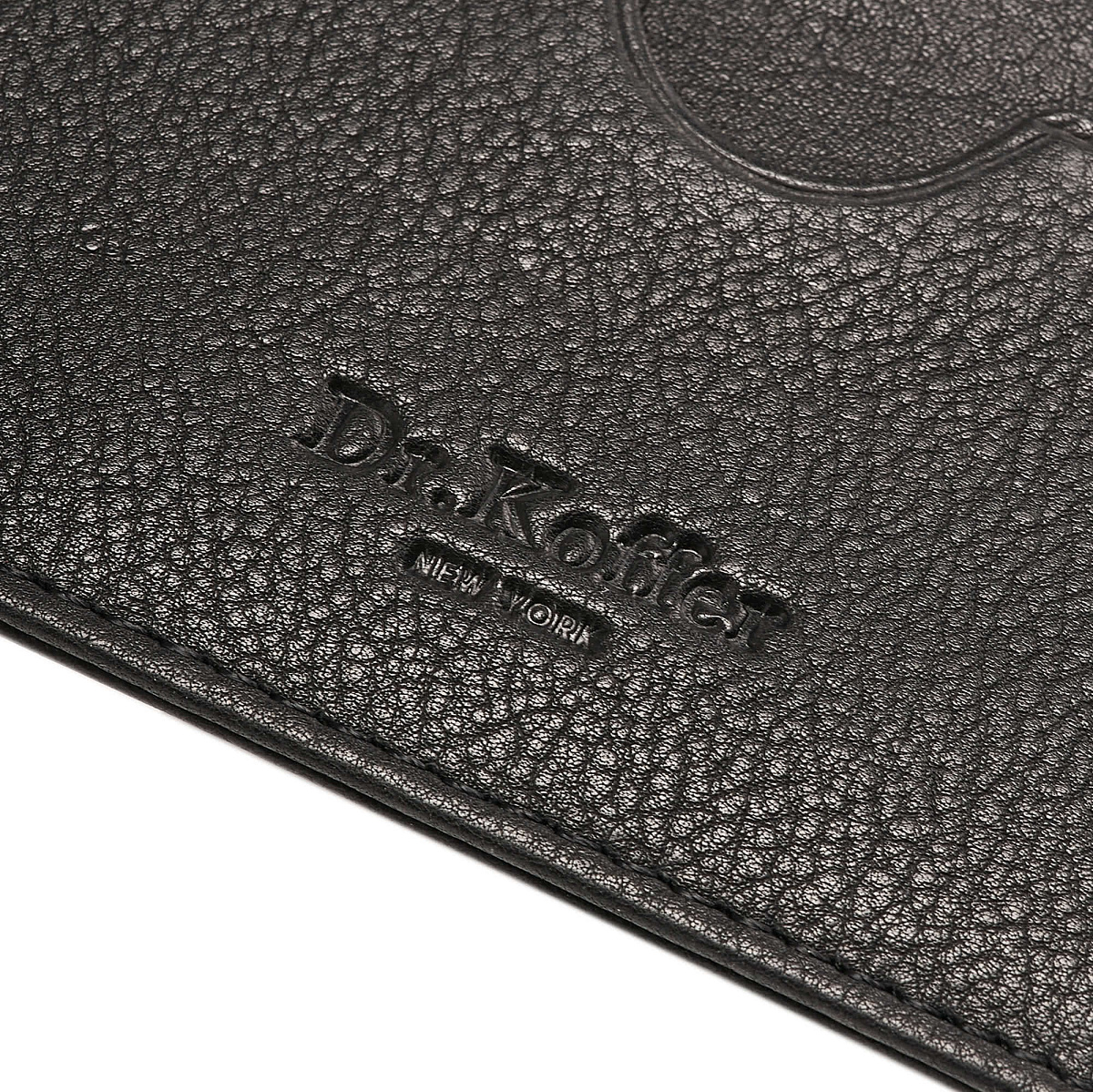 Кредитница Dr.Koffer из натуральной кожи черная