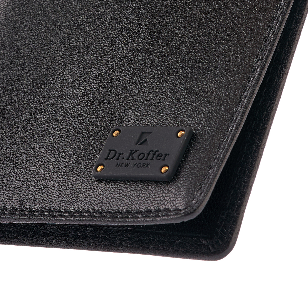 Обложка для паспорта из натуральной кожи Dr. Koffer