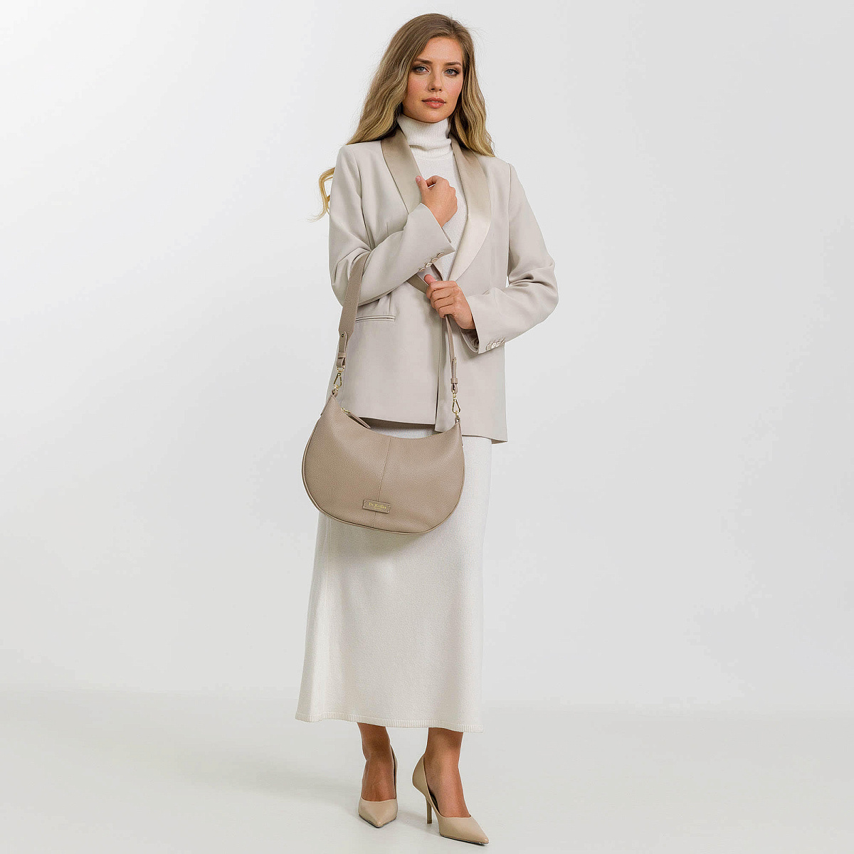 Женская сумка  Dr. Koffer из натуральной кожи бежевая