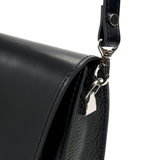 Женская сумка Dr. Koffer из натуральной кожи черная