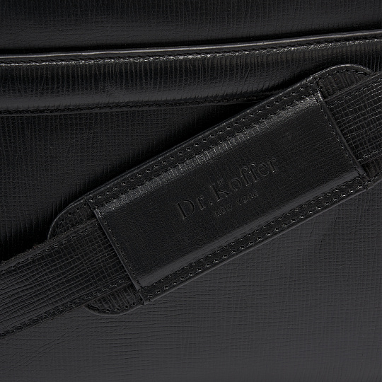 Деловая сумка Dr.Koffer из натуральной кожи черная