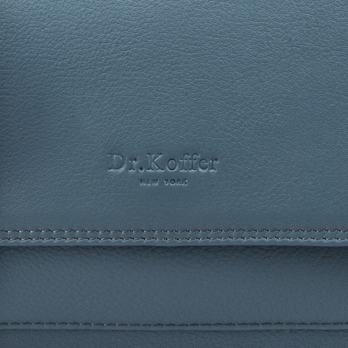 Женская сумка Dr.Koffer из натуральной кожи голубая