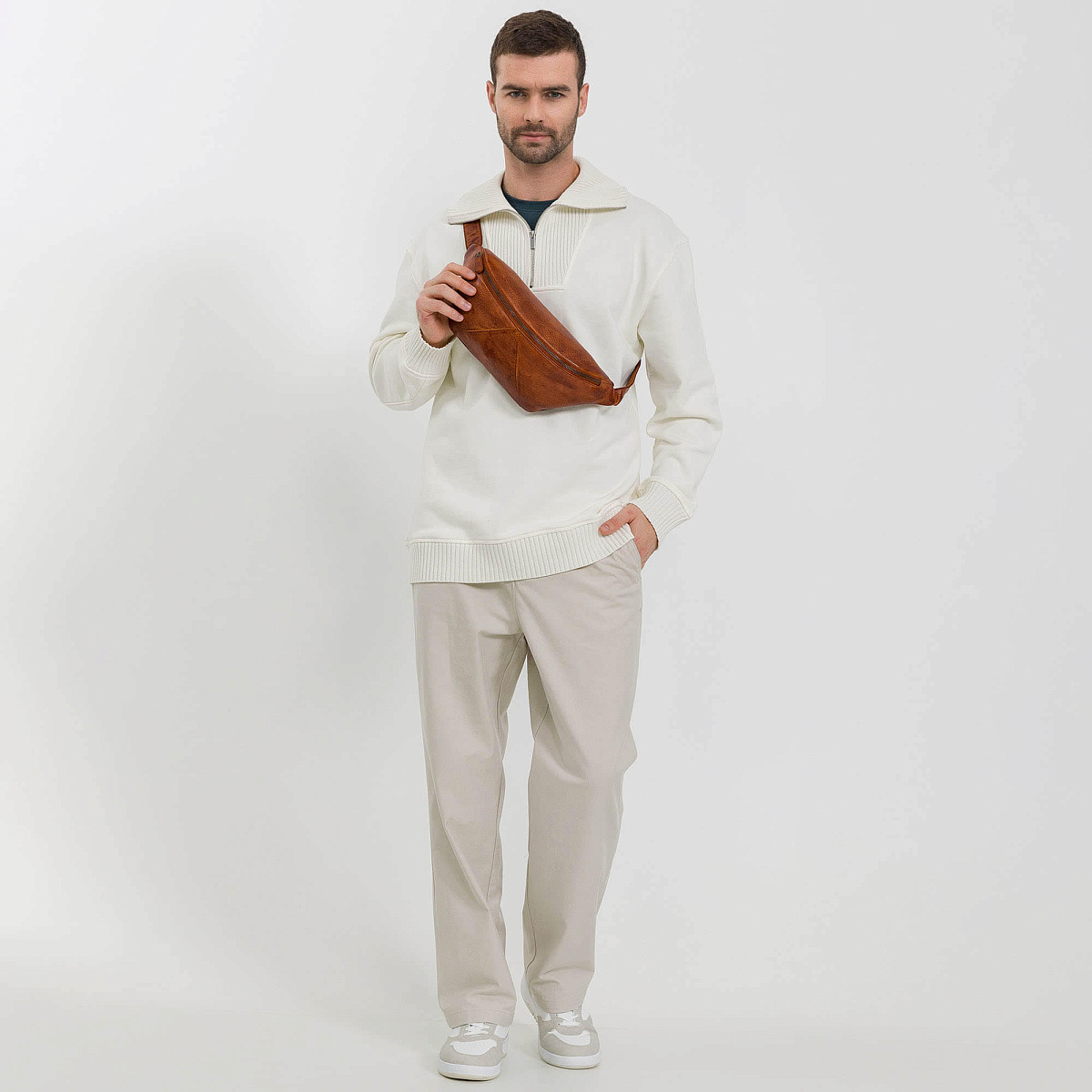 Сумка на пояс Dr. Koffer из натуральной кожи коричневая