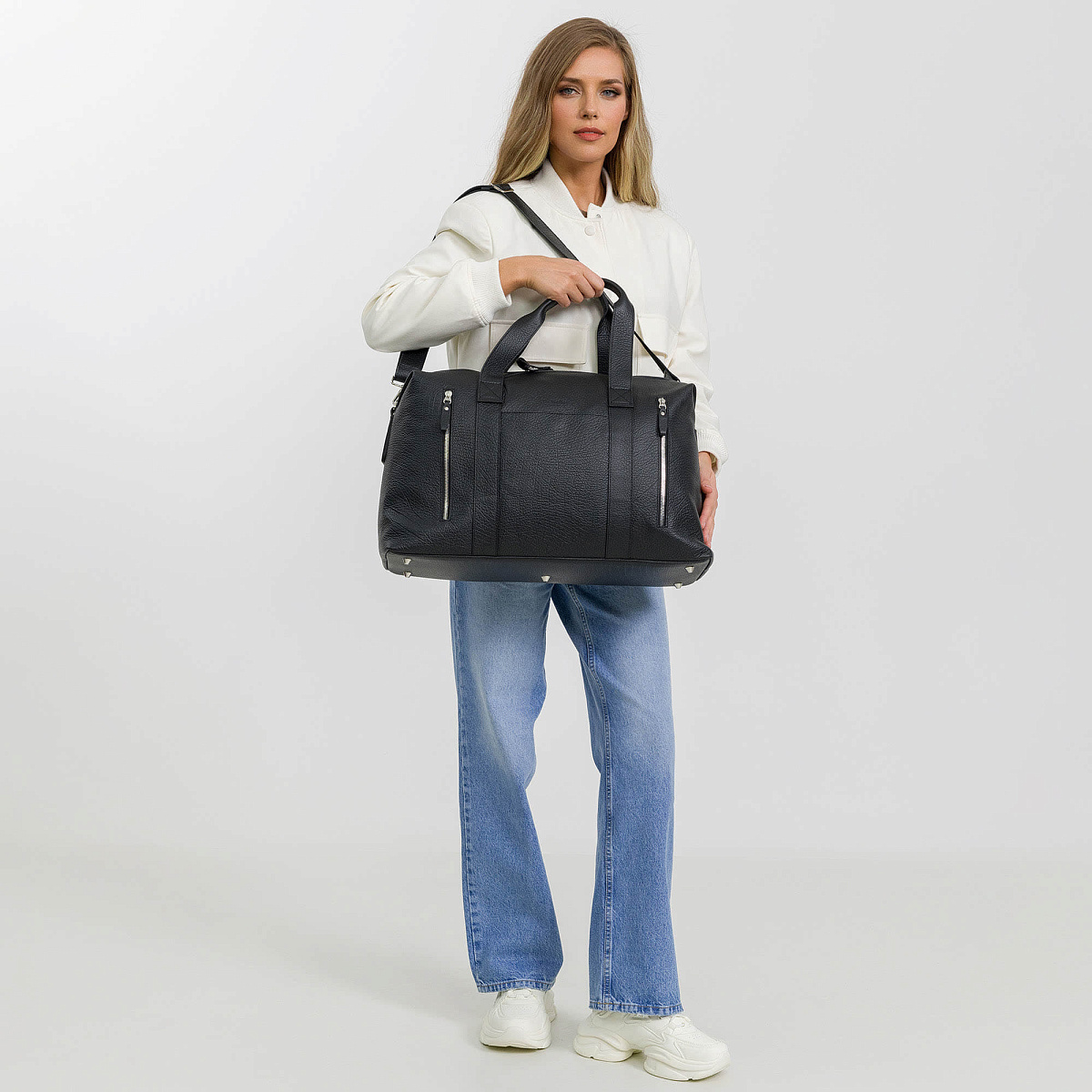 Сумка дорожная Dr.Koffer из натуральной кожи черная