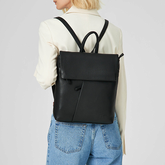 Рюкзак Dr.Koffer из натуральной кожи черный