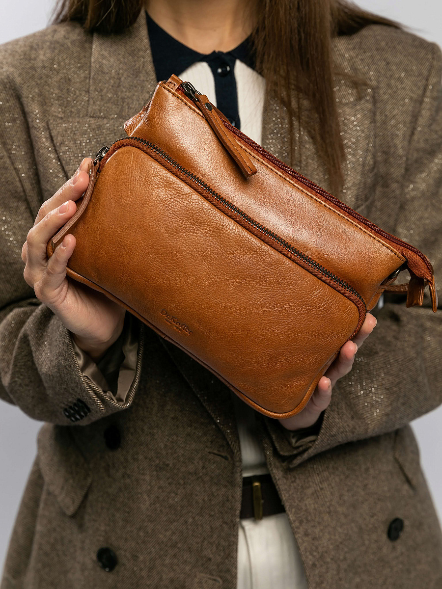 Сумка через плечо Dr.Koffer из натуральной кожи коричневая