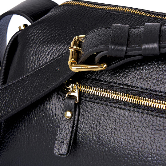 Женская сумка Dr.Koffer из натуральной кожи черная