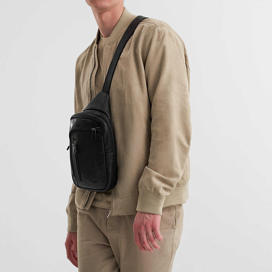 Рюкзак Dr.Koffer из натуральной кожи черный