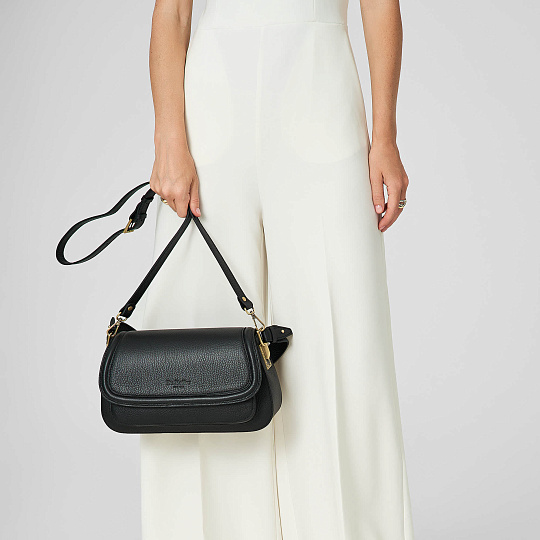 Женская сумка Dr. Koffer из натуральной кожи черная