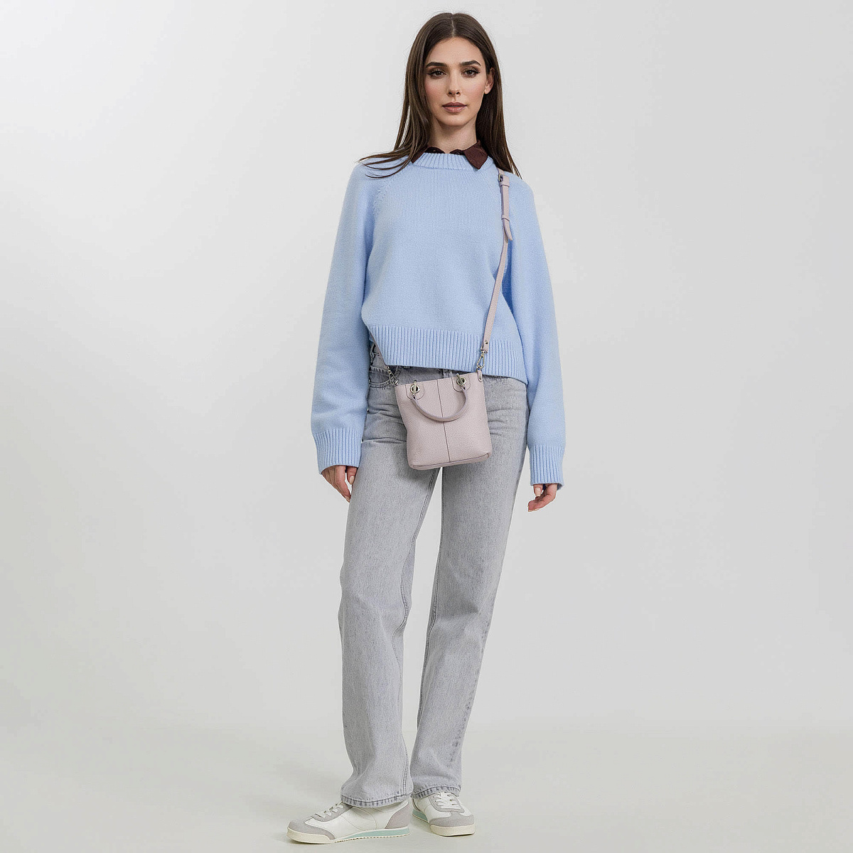 Женская сумка Dr. Koffer из натуральной кожи светло-розовая