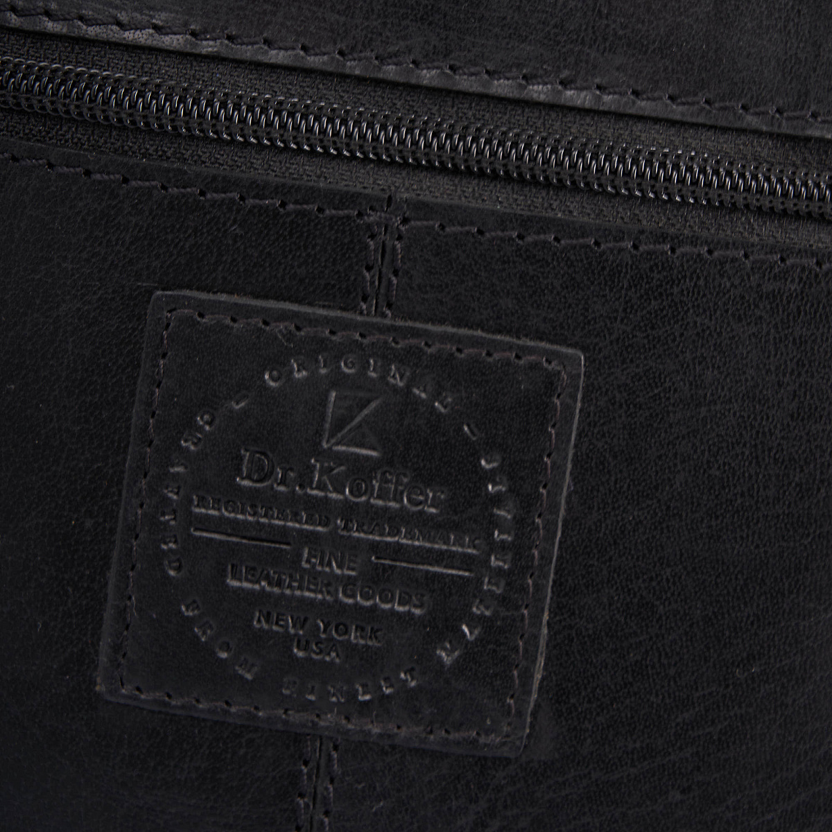 Деловая сумка Dr.Koffer из натуральной кожи черная
