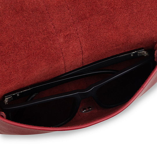 Очечник Dr.Koffer из натуральной кожи красный