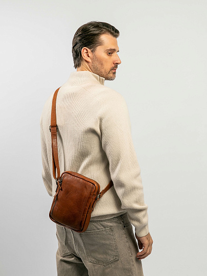 Сумка через плечо Dr.Koffer из натуральной кожи коричневая