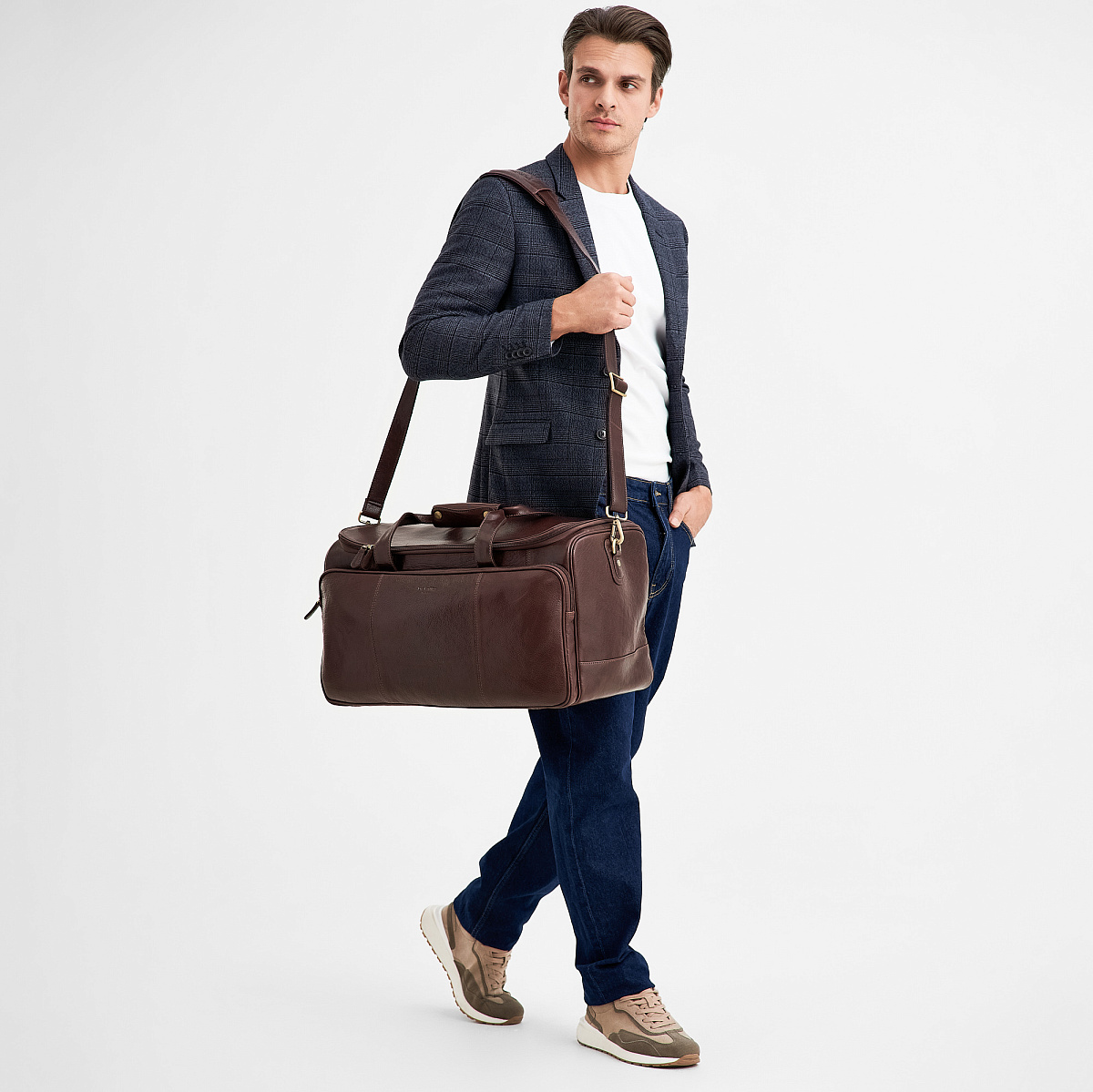 Сумка дорожная Dr.Koffer из натуральной кожи коричневая