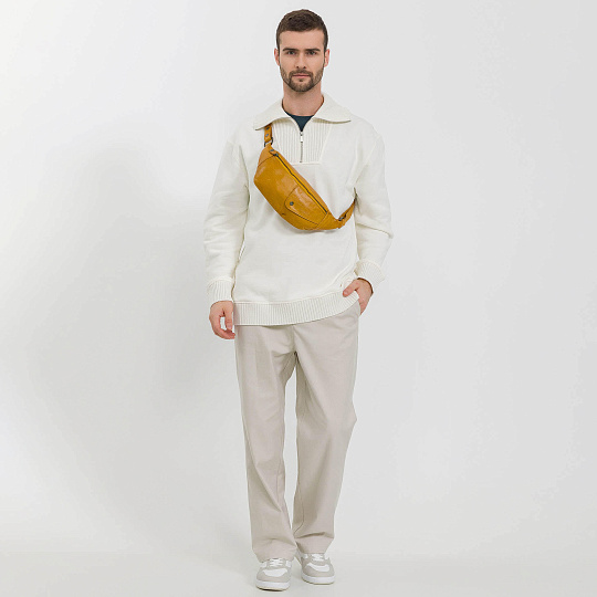 Сумка на пояс Dr. Koffer из натуральной кожи желтая