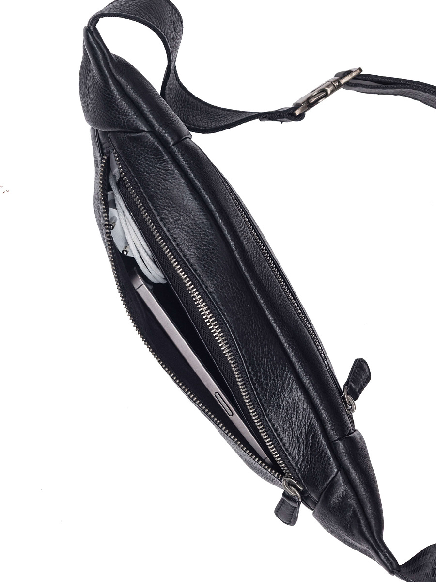 Сумка на пояс Dr. Koffer из натуральной кожи черная