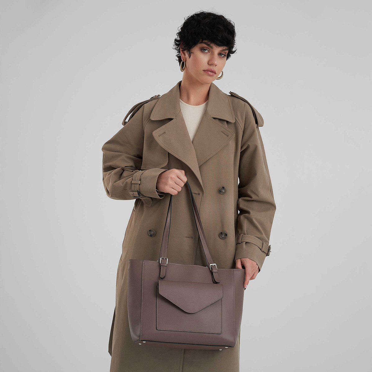 Женская сумка Dr. Koffer из натуральной кожи розовая