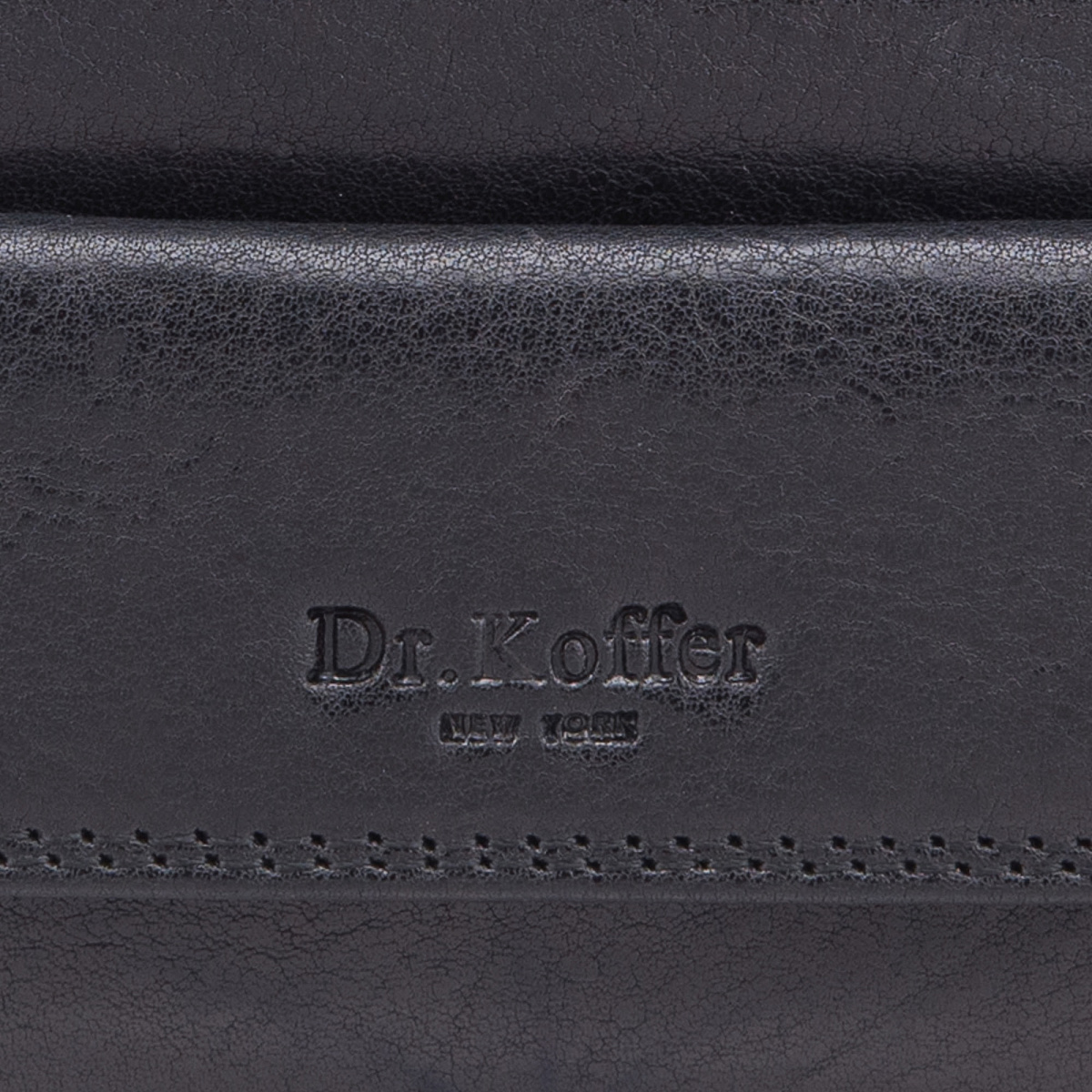 Ключница Dr.Koffer из натуральной кожи черная