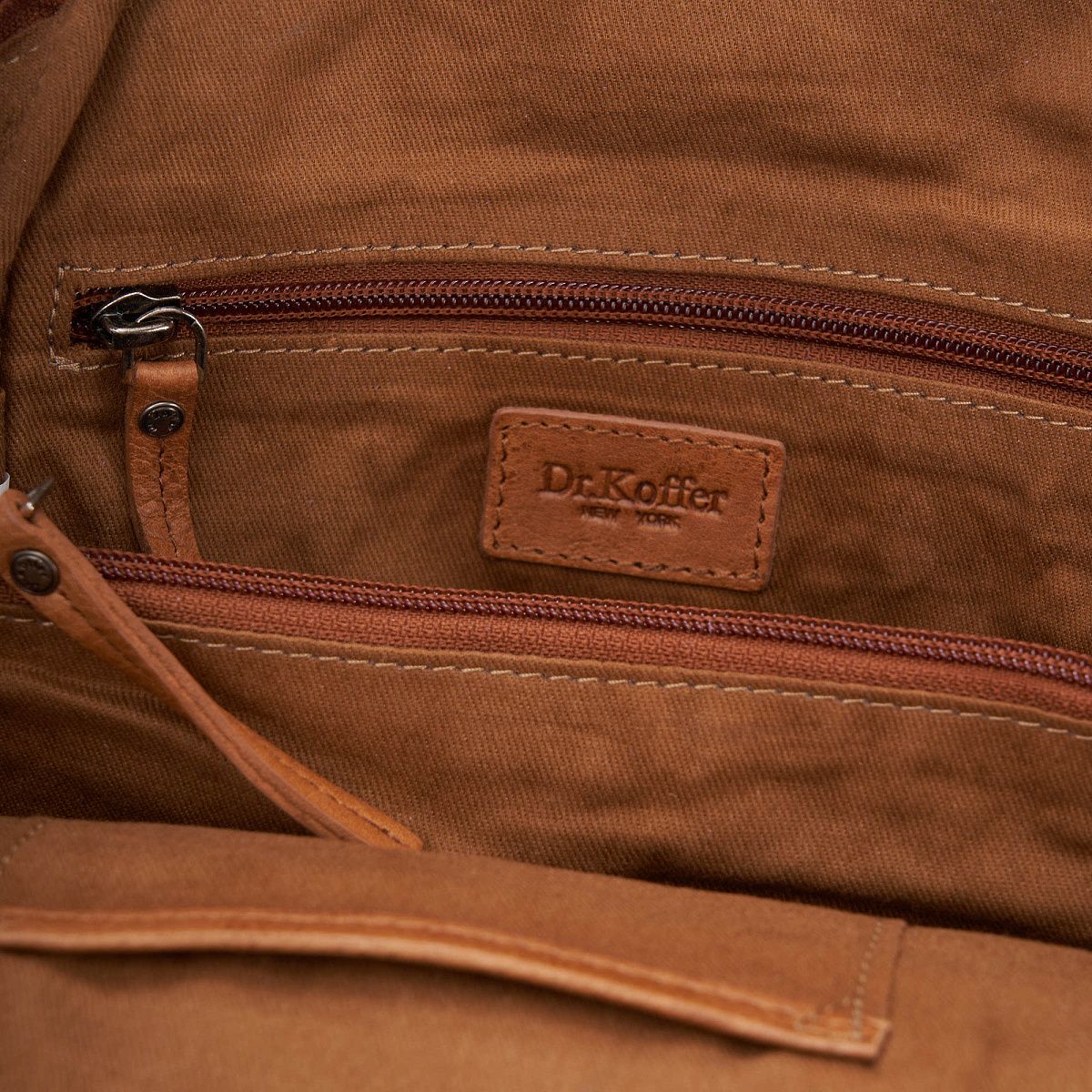 Рюкзак Dr.Koffer из натуральной кожи светло-коричневый
