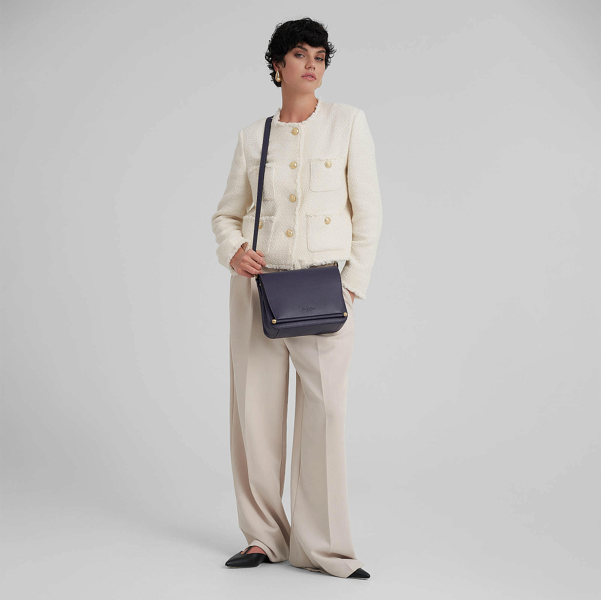 Женская сумка Dr. Koffer из натуральной кожи фиолетовая