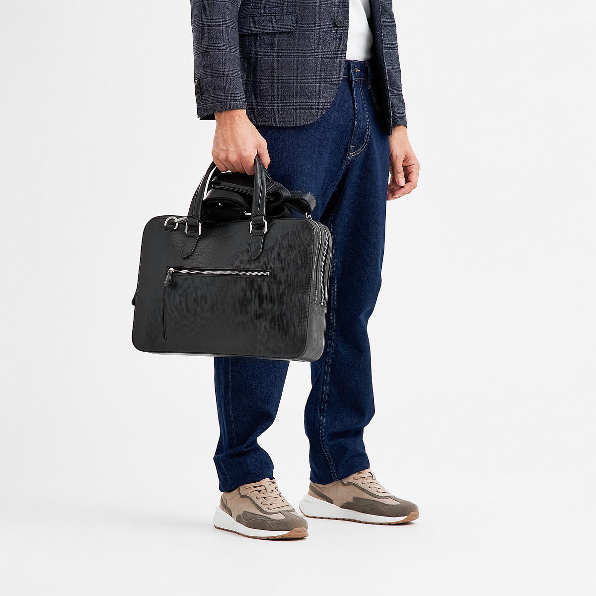 Деловая сумка Dr.Koffer из натуральной кожи черная