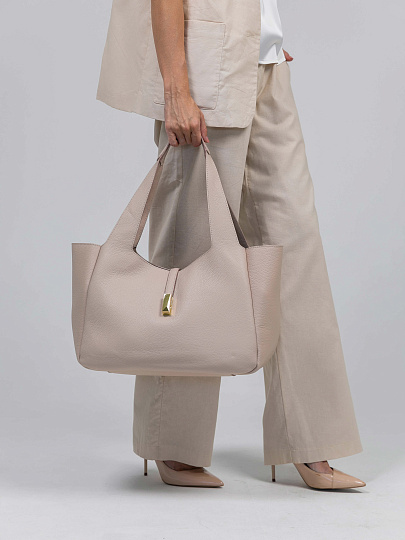 Женская сумка Dr.Koffer из натуральной кожи бежевая