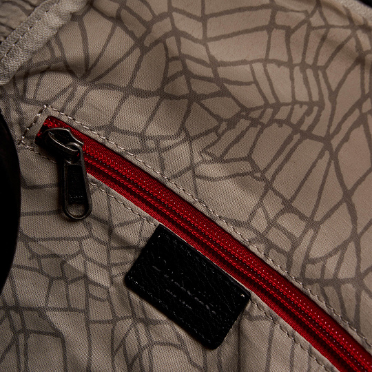 Рюкзак Dr.Koffer из натуральной кожи черный