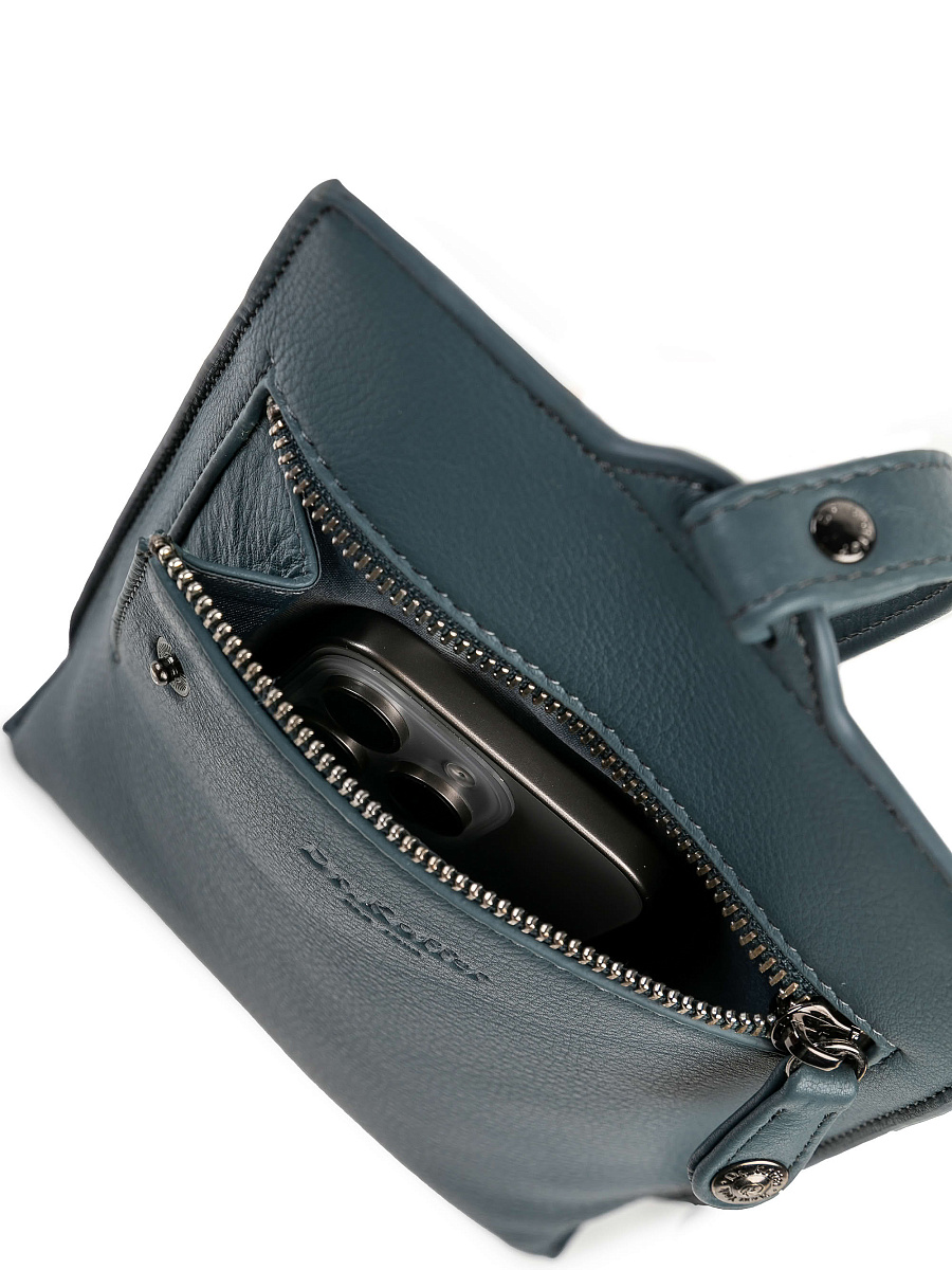 Сумка через плечо Dr.Koffer из натуральной кожи голубая