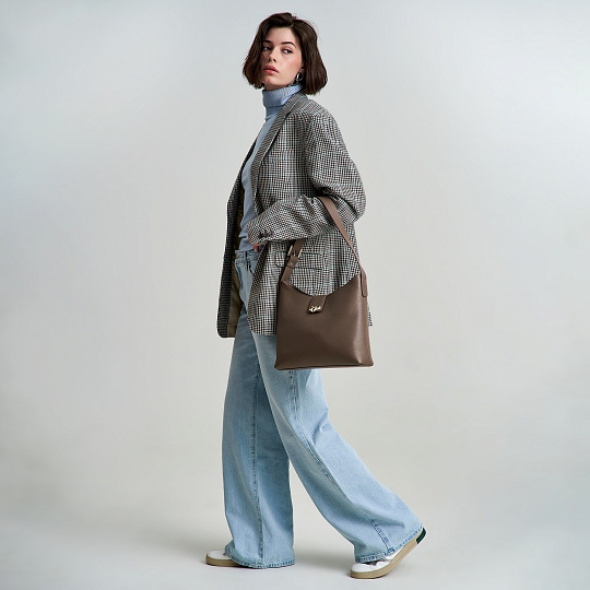 Женская сумка  Dr. Koffer из натуральной кожи бежевая