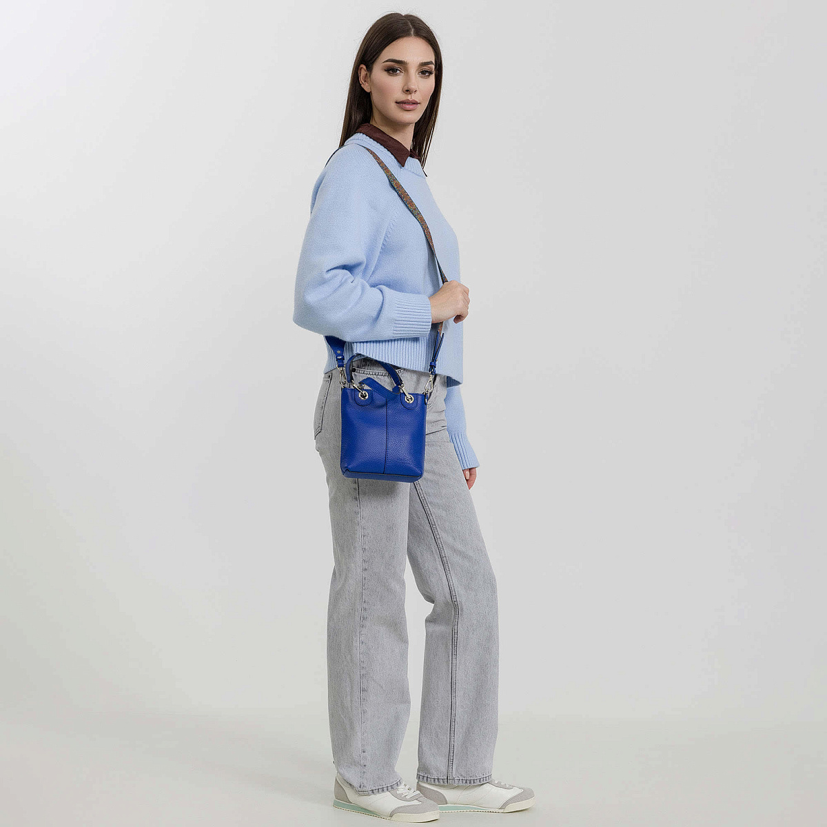 Женская сумка Dr. Koffer из натуральной кожи синяя