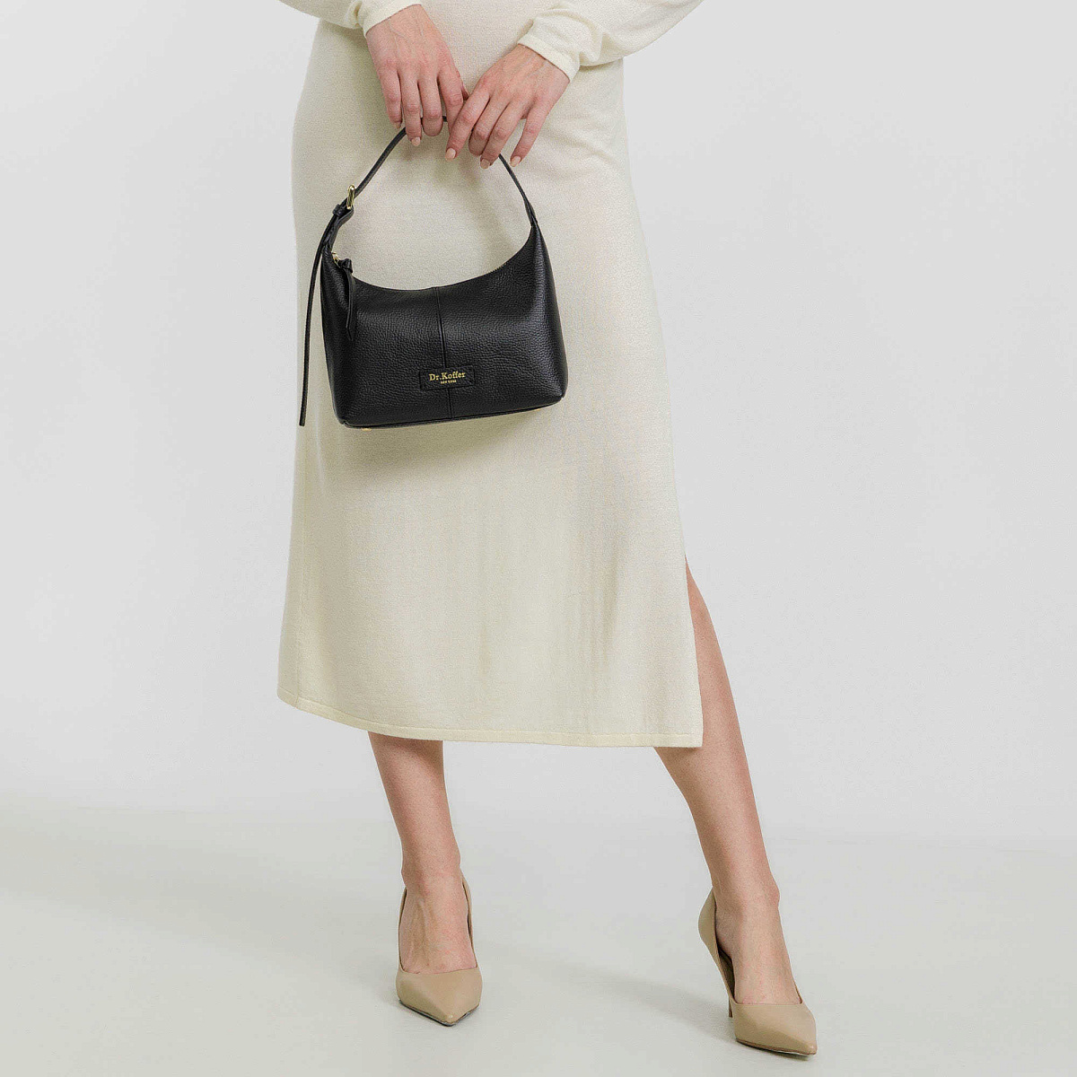 Женская сумка  Dr. Koffer из натуральной кожи черная