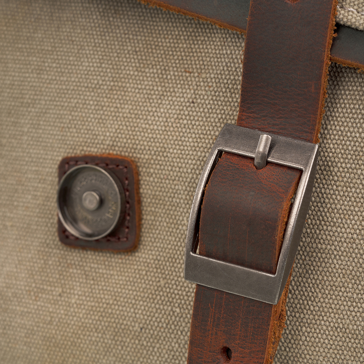 Сумка через плечо Dr.Koffer из канваса и натуральной кожи