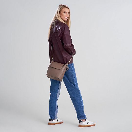 Женская сумка  Dr. Koffer из натуральной кожи бежевая