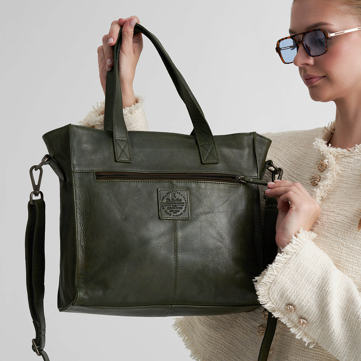 Деловая сумка Dr.Koffer из натуральной кожи зеленая