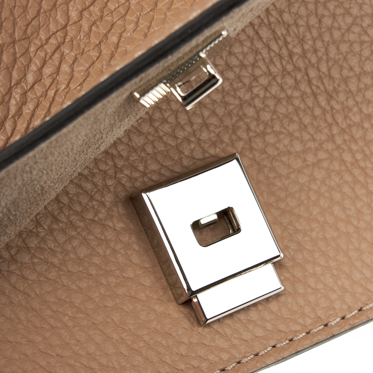 Женская сумка Dr. Koffer из натуральной кожи коричневая