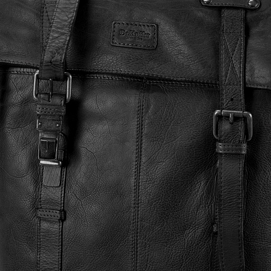 Рюкзак Dr.Koffer из натуральной кожи черный