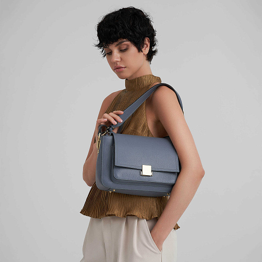 Женская сумка Dr. Koffer из натуральной кожи серая