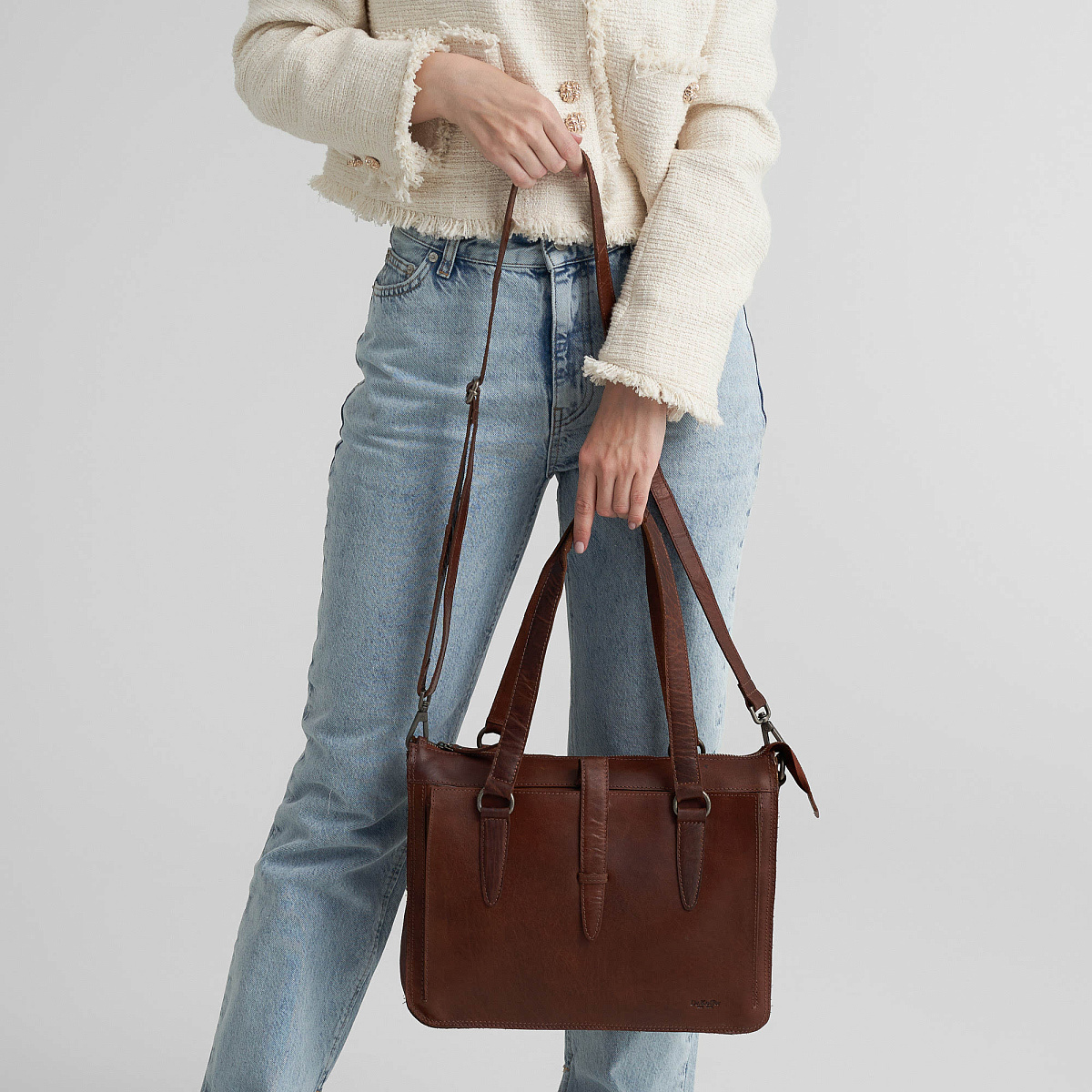 Женская сумка Dr.Koffer из натуральной кожи светло-коричневая