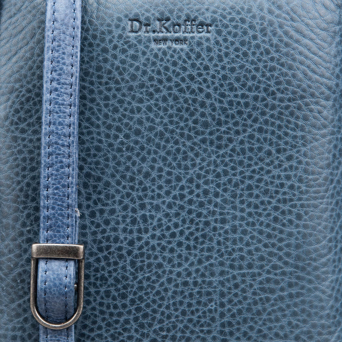 Сумка через плечо Dr.Koffer из натуральной кожи синяя