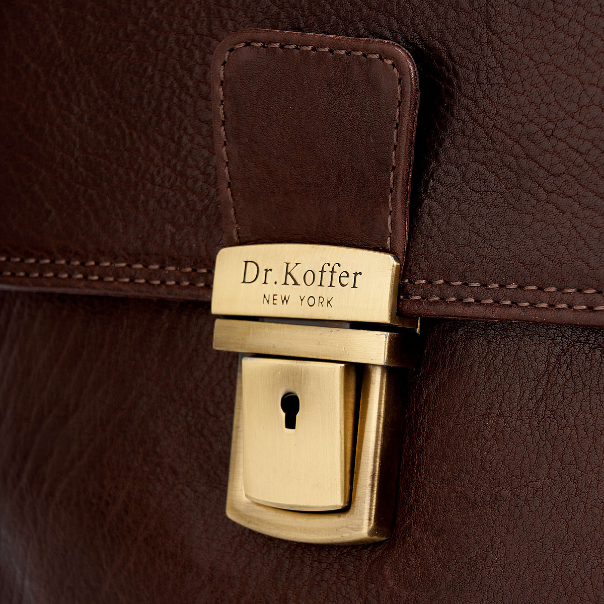 Портфель Dr.Koffer из натуральной кожи темно-коричневый