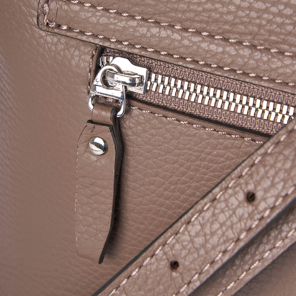 Женская сумка Dr. Koffer из натуральной кожи бежевая