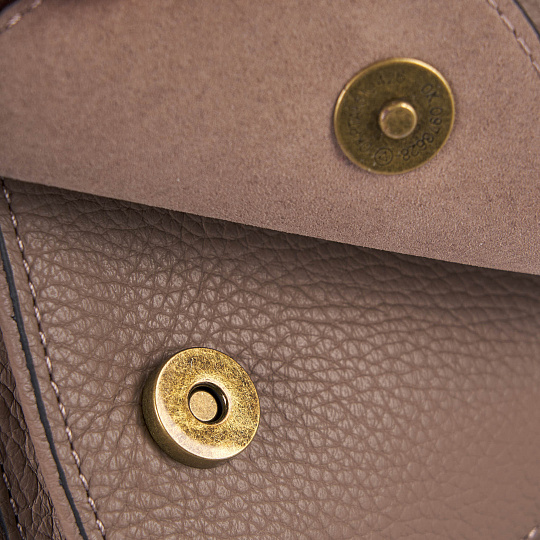 Женская сумка Dr. Koffer из натуральной кожи бежевая