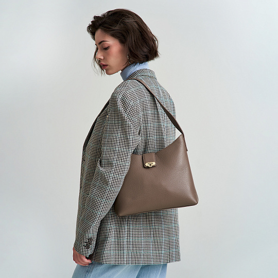 Женская сумка  Dr. Koffer из натуральной кожи бежевая